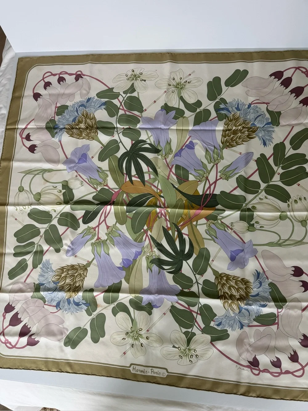 HERMES 100% Silk Scarf Carre 90 Flora Graeca Botanical Floral Elegant France